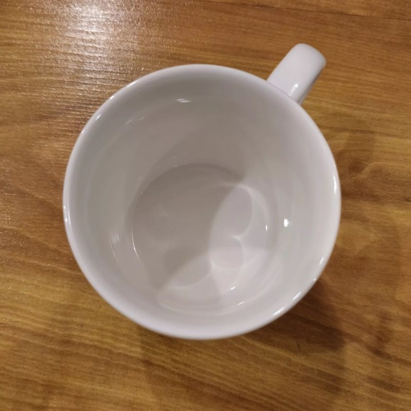 STARBUCKS 8 oz Mug Holiday Winter Ceramic Polar Bears in Snow 2016 White Silver - Picture 6 of 7